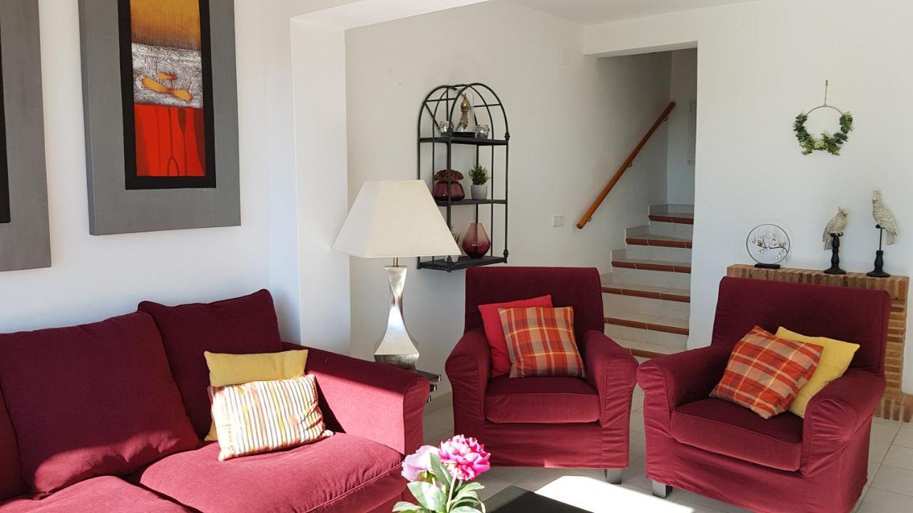 Rosalalinda - Cosy Semi-Detached Home With Sea Views And Large Terrace Морайра Екстериор снимка